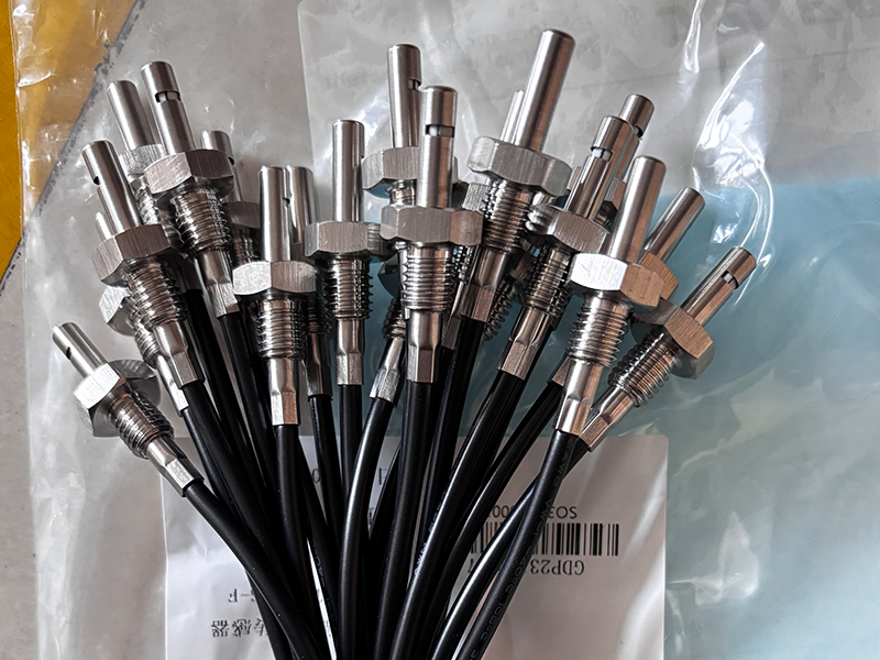 PT100 Temperature Sensor for Power Lines